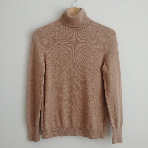 Banana Republic Sweaters - Banana Republic merino wool cashmere blend turtleneck sweater top light brown